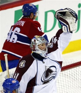 Craig Anderson has been carrying the Avs on his back. (Picture courtesy of yahoo.com)