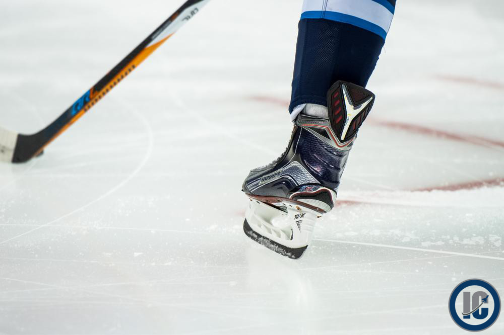 Bauer skate close up