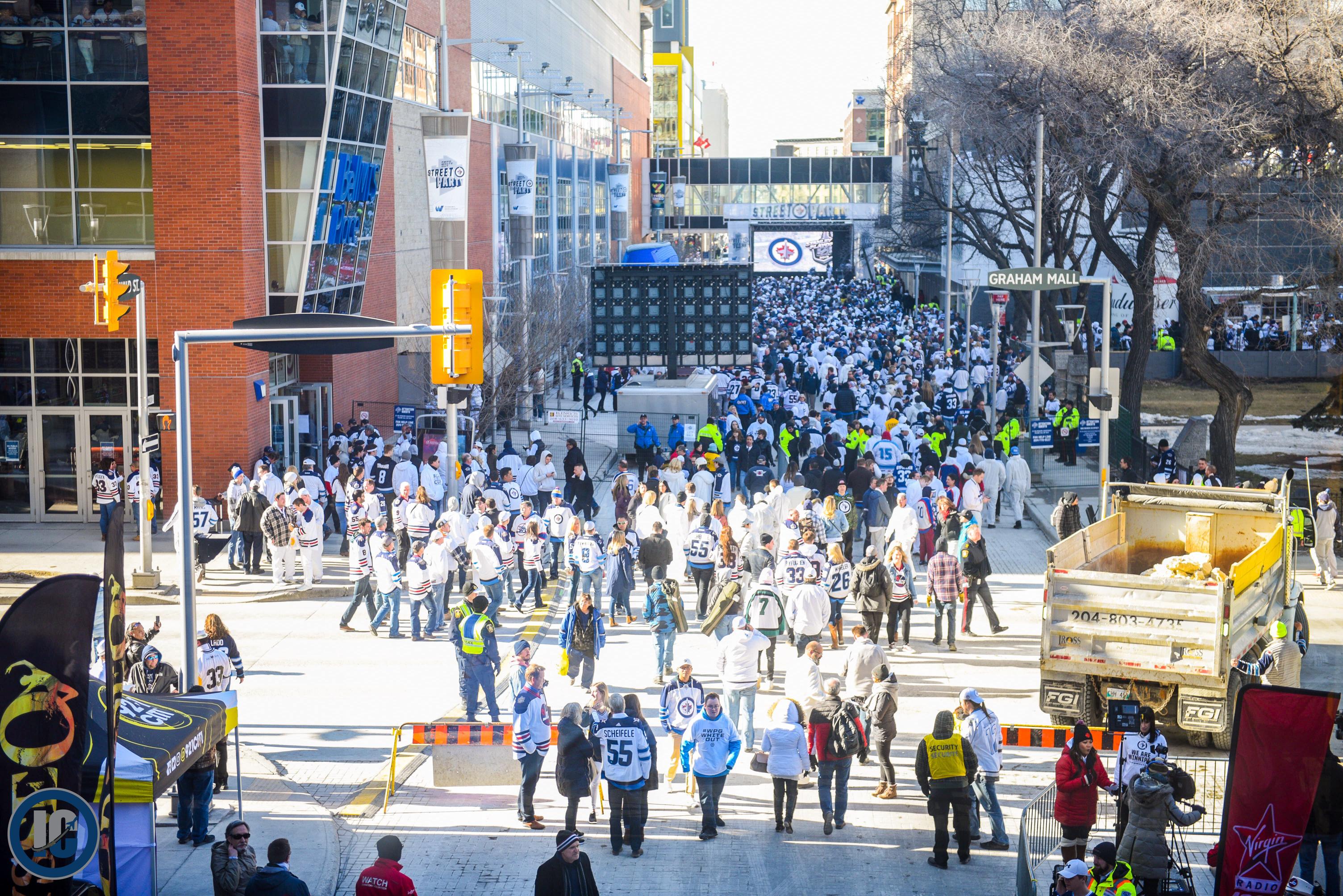 Wide shot from Whiteout Street Party Game 2 day time