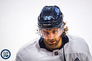 Blake Wheeler up close at practice