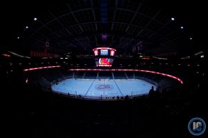 Jets vs Flames in Saddledome