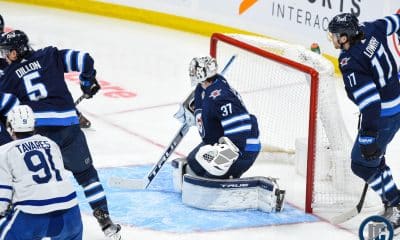 Protecting front of Jets net
