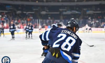 Kevin Stenlund with Jets