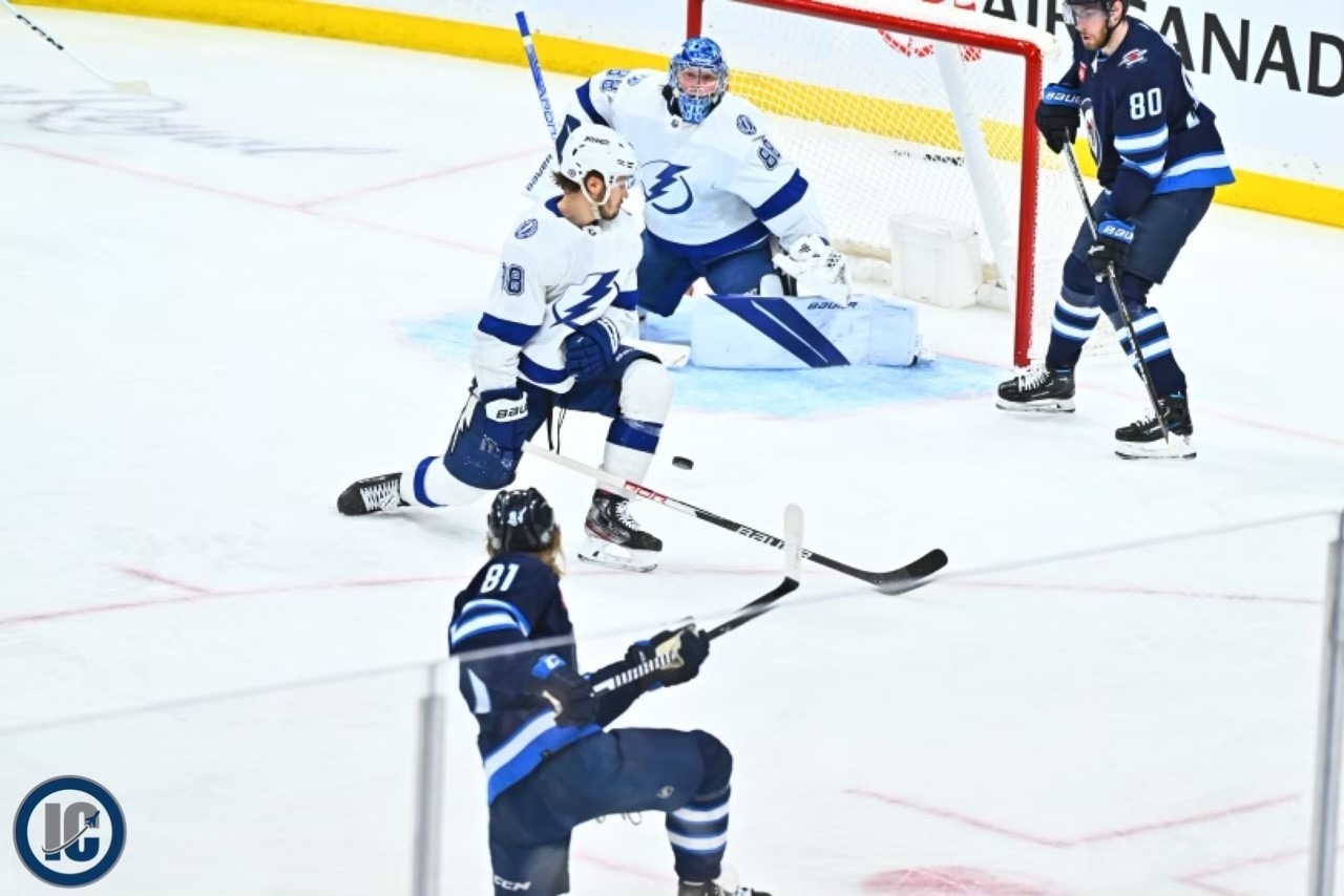 Jets fall 4-1 to Leafs – Winnipeg Free Press