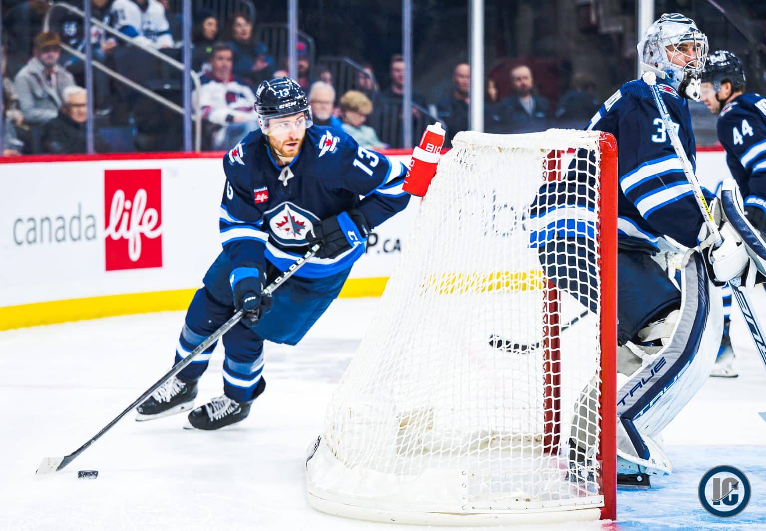 Winnipeg Jets Activate Gabriel Vilardi Off Injured Reserve – Illegal ...