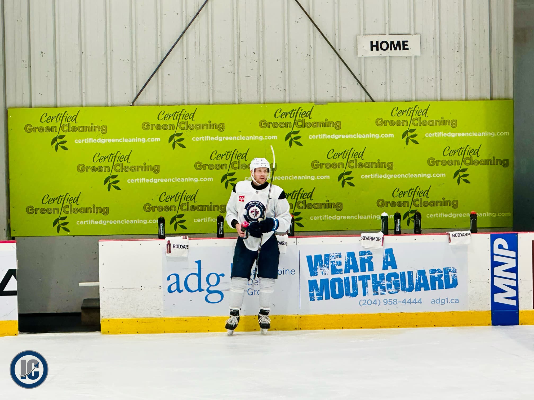 Winnipeg Jets winger Nikolaj Ehlers skating