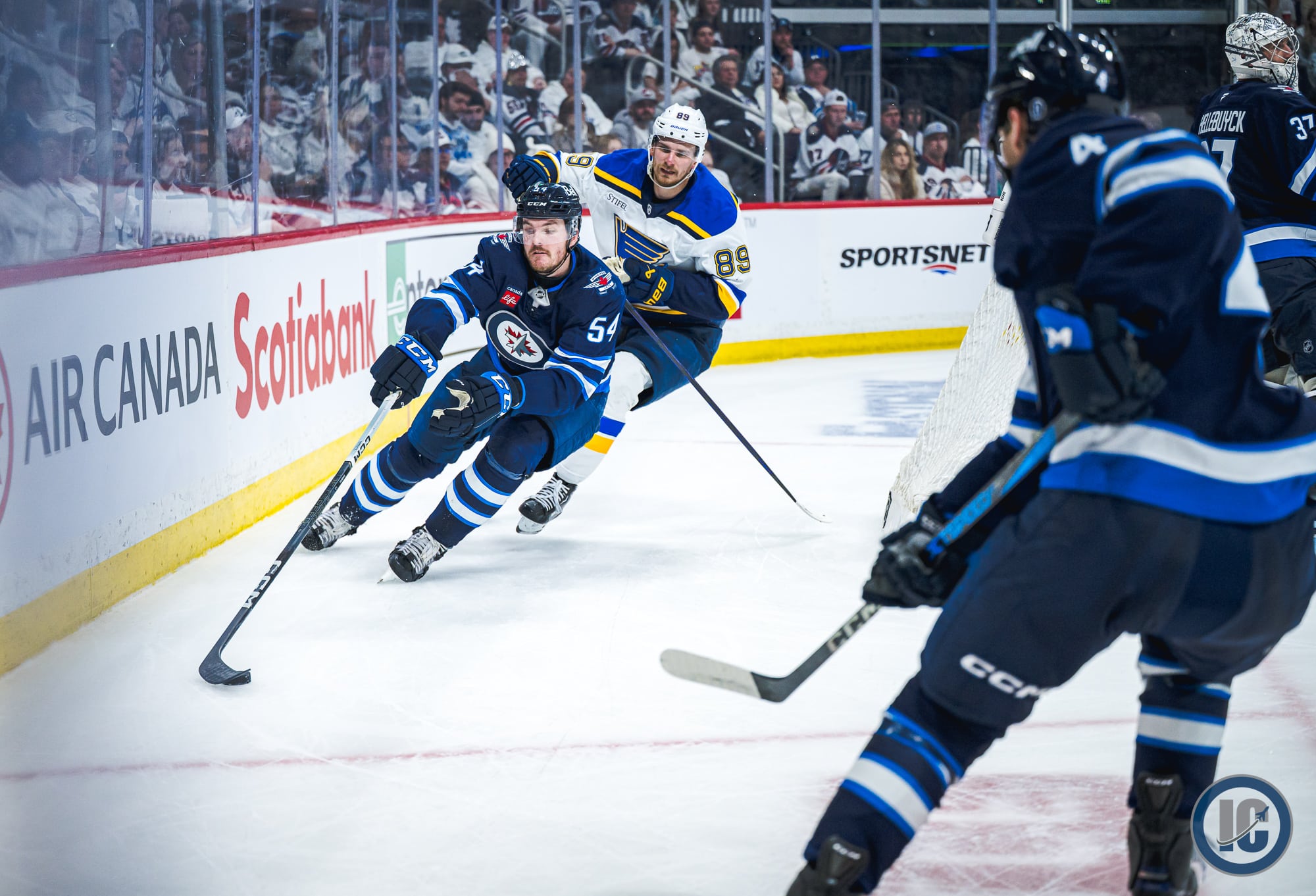 Game 5 takeaways: 4 thoughts as the Winnipeg Jets push the Blues to the brink of elimination