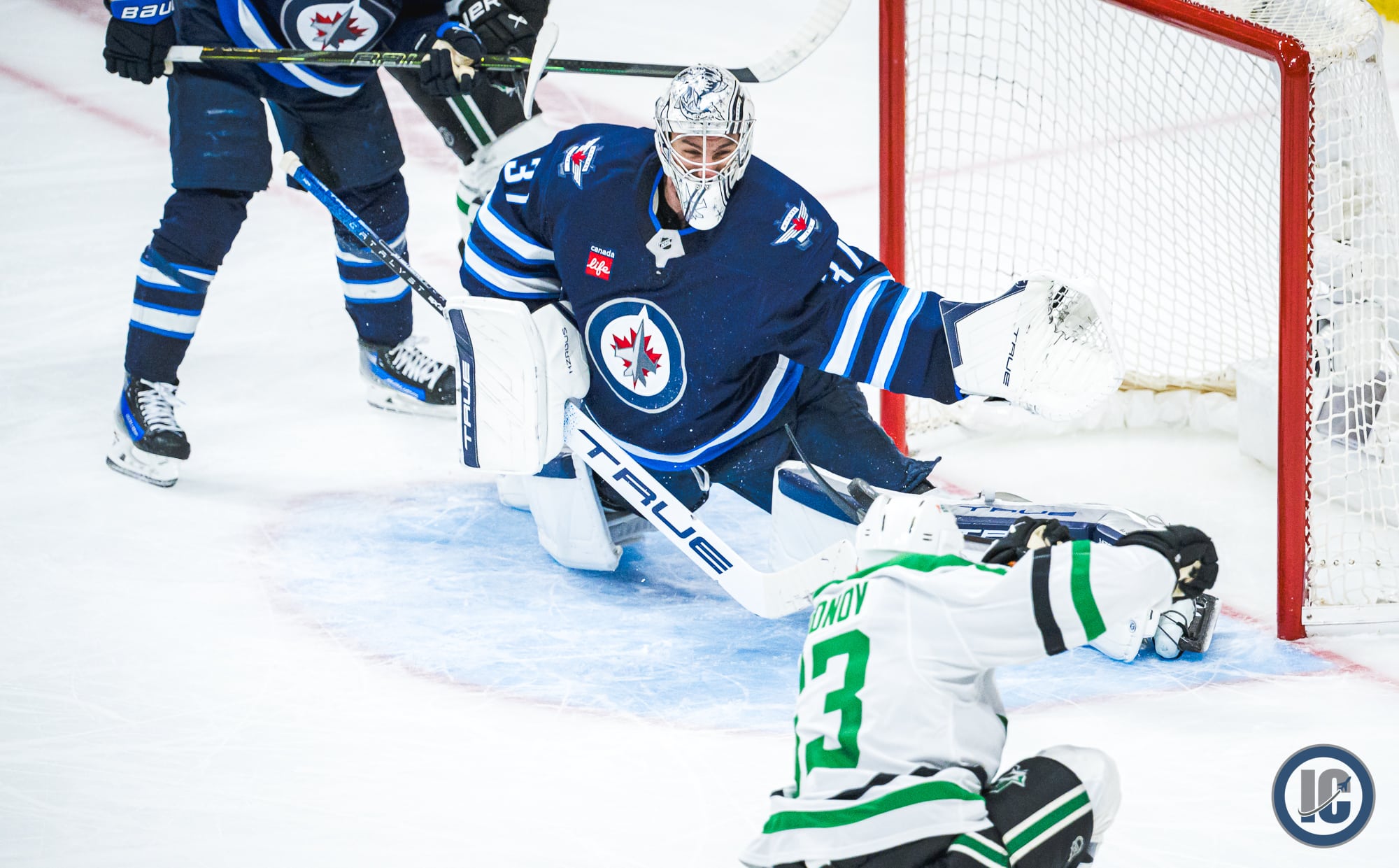 Game 2 takeaways: 4 thoughts as the Winnipeg Jets even the series with a 4-0 shutout
