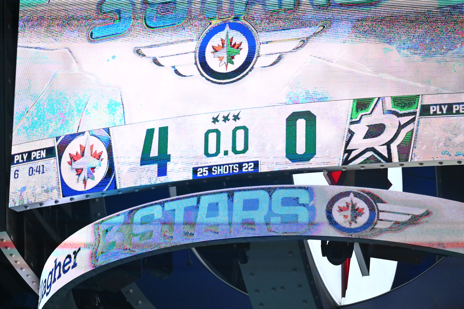 Winnipeg Jets start right way and win Game 2 to even series with Stars with complete 60 minute effort to take it 4-0